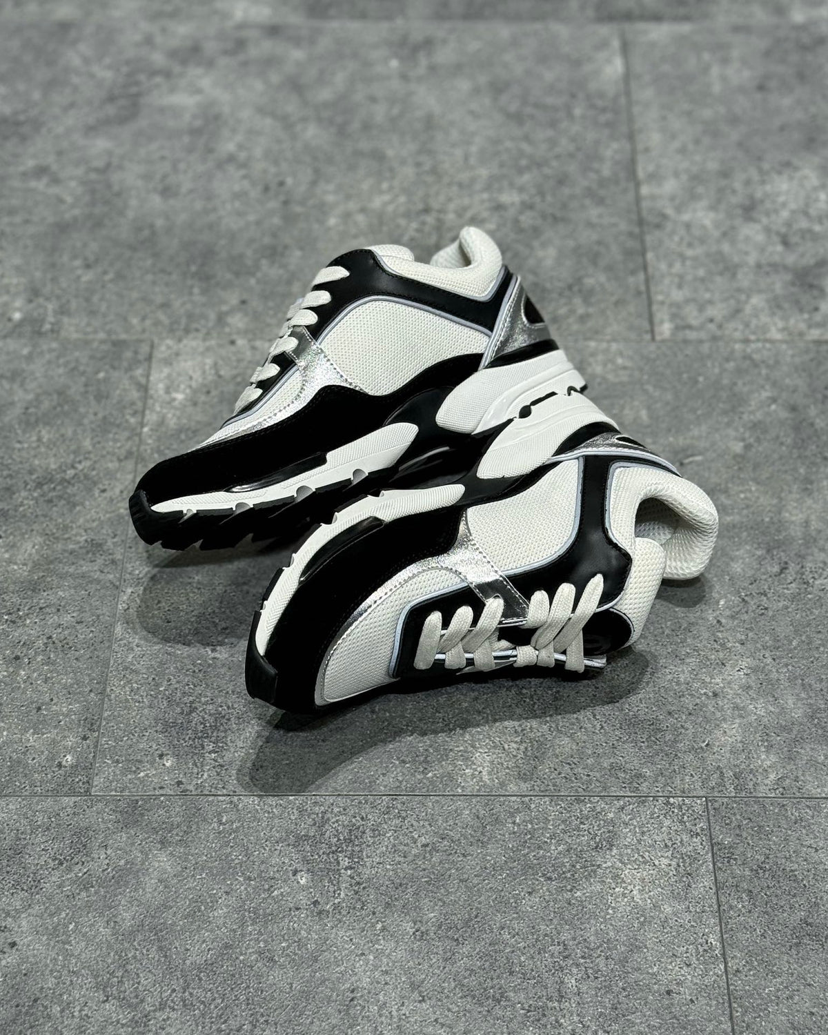 White Mesh Colourblock Chunky - Women's