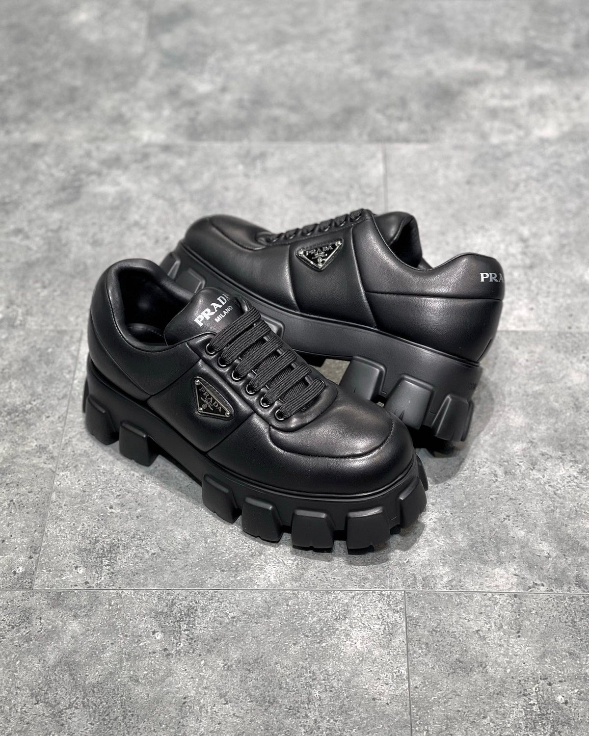 Black Leather Lug-Sole Chunky - Men's