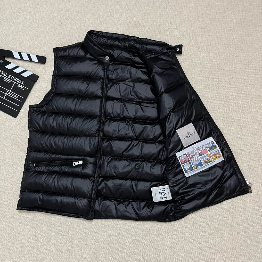Black Nylon Lightweight Gilet - Men's