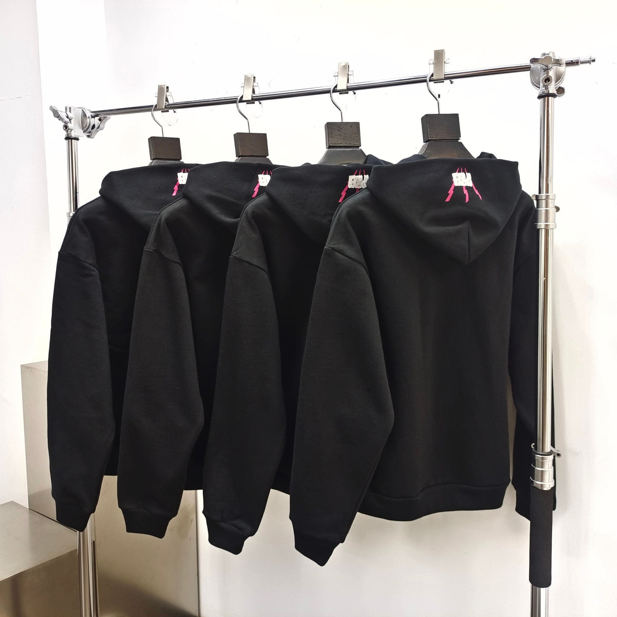 Black Cotton Print Pullover - Men's