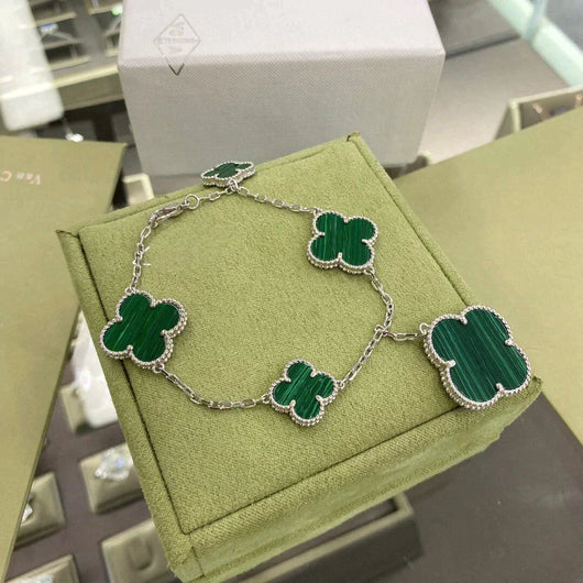 MAGIC CLOVER 5 MOTIFS  MALACHITE BRACELET SIVLER