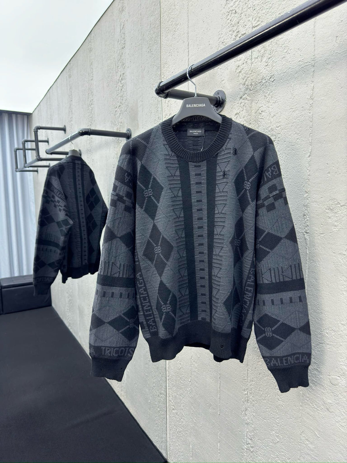Grey Jacquard Geometric Crewneck - Men's