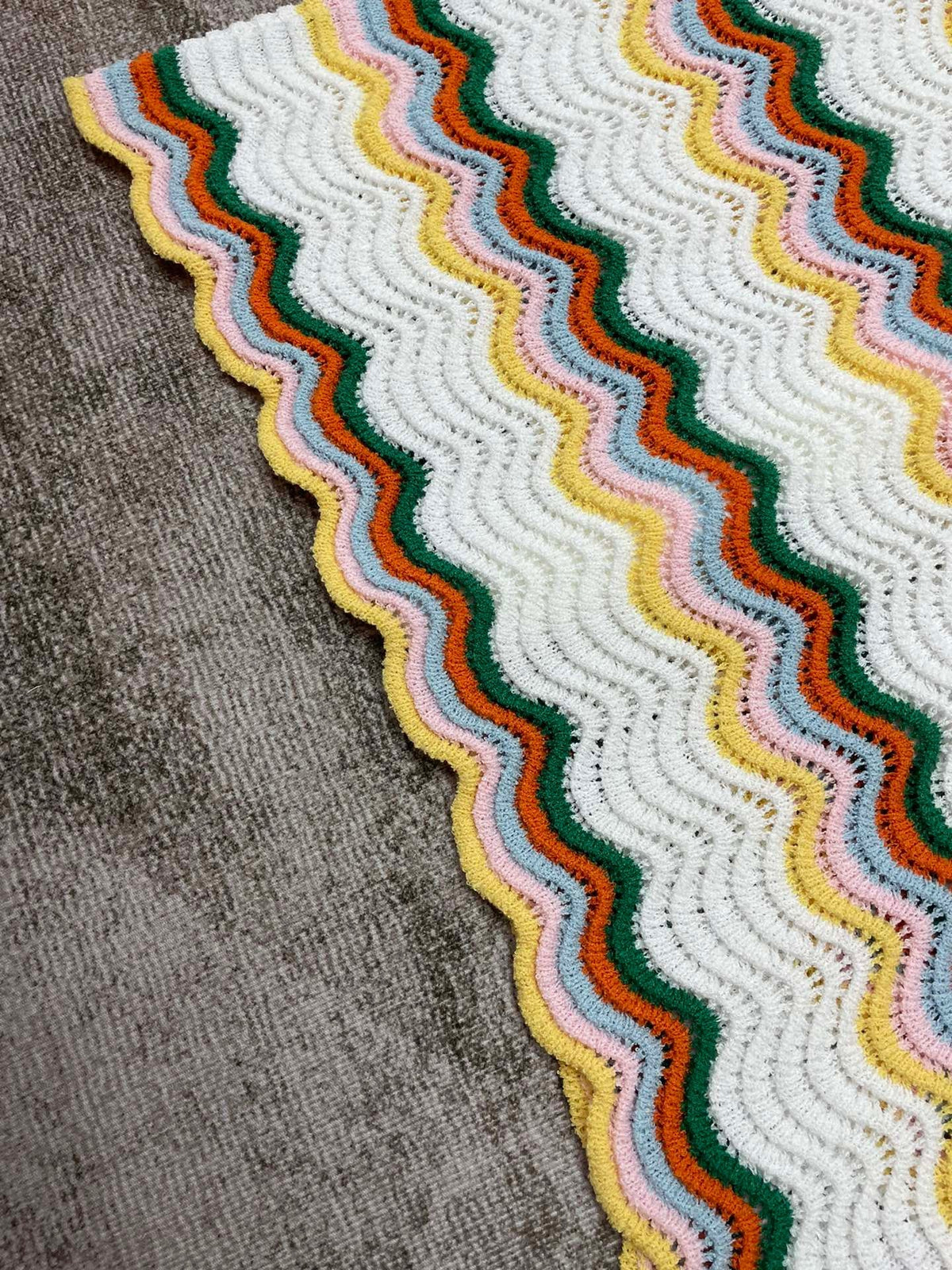 Rainbow Wave Knit Shirt - Men's