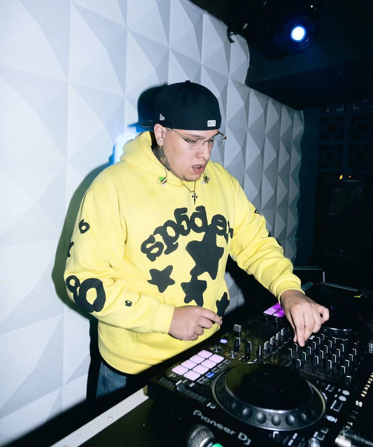 Yellow Cotton Star Print Pullover - Men's