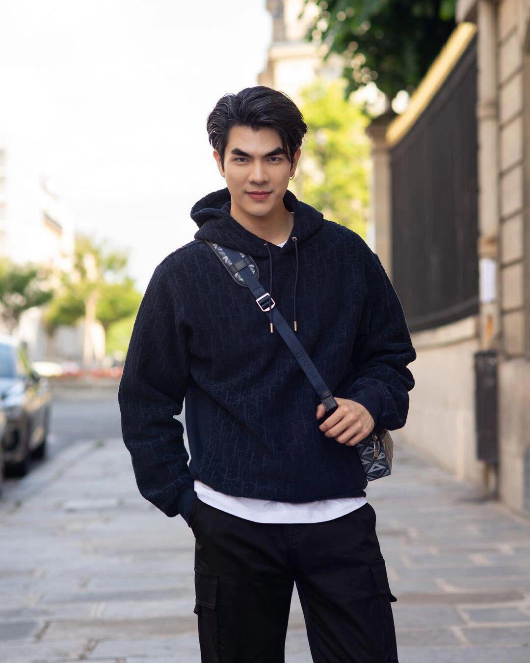 Black Cotton Plain Zip-Through - Men's
