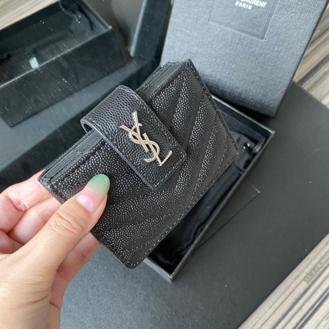 Cassandre Wallet on Chain Shoulder Bag