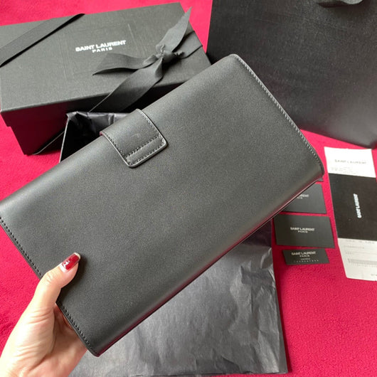 Light Black Clutch