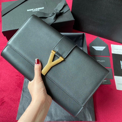 Light Black Clutch