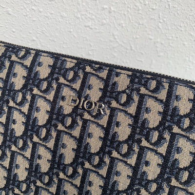 Multicolour Clutch