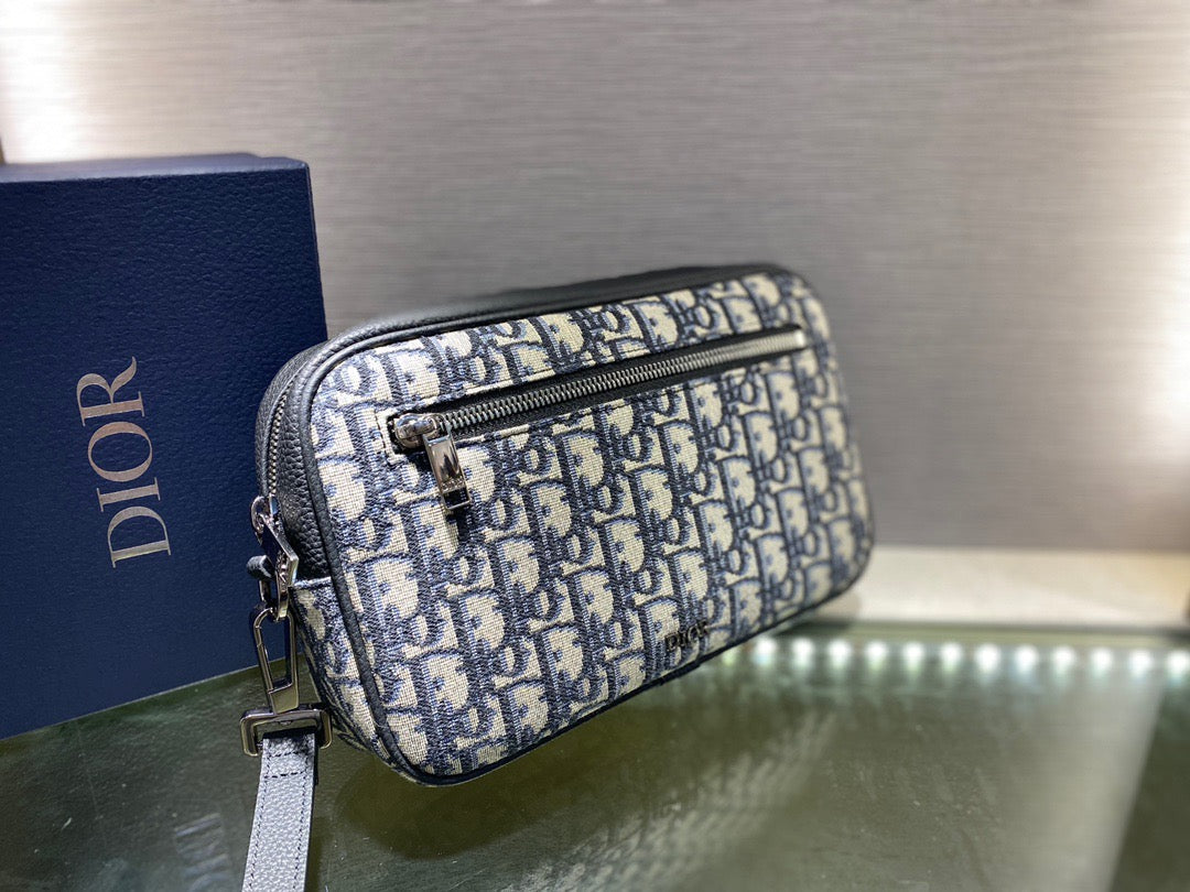 Multicolour Clutch