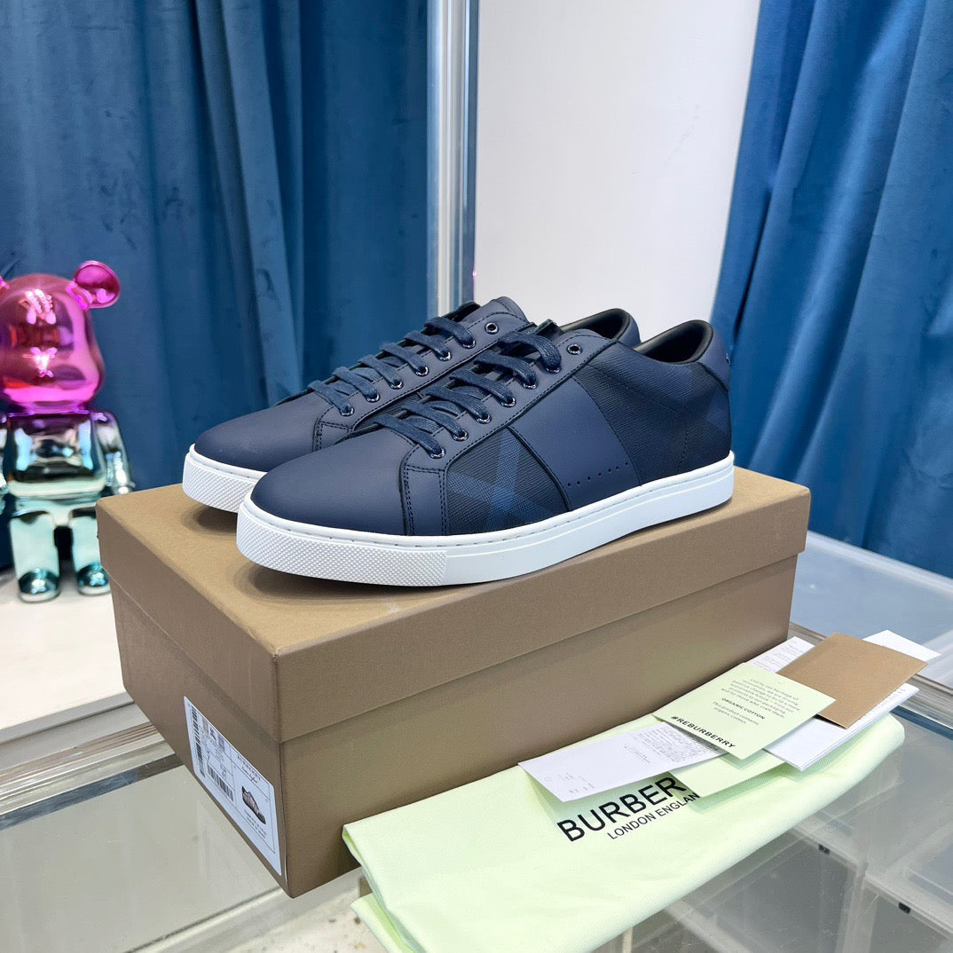 Navy Leather Contrast Sole Low-Top - Men's