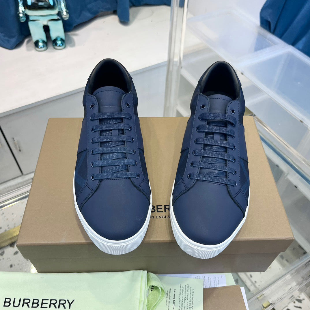 Navy Leather Contrast Sole Low-Top - Men's