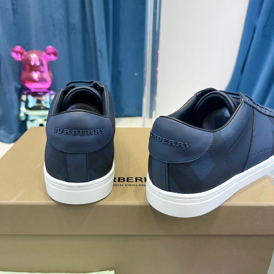 Navy Leather Contrast Sole Low-Top - Men's