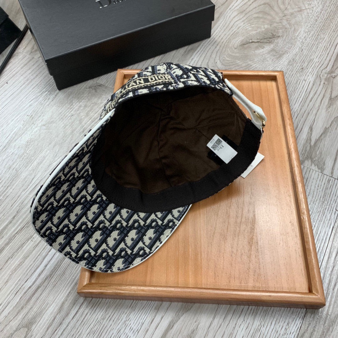 Black and Grey Cap