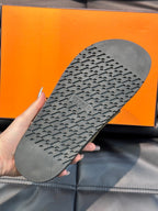 Multicolour Slides