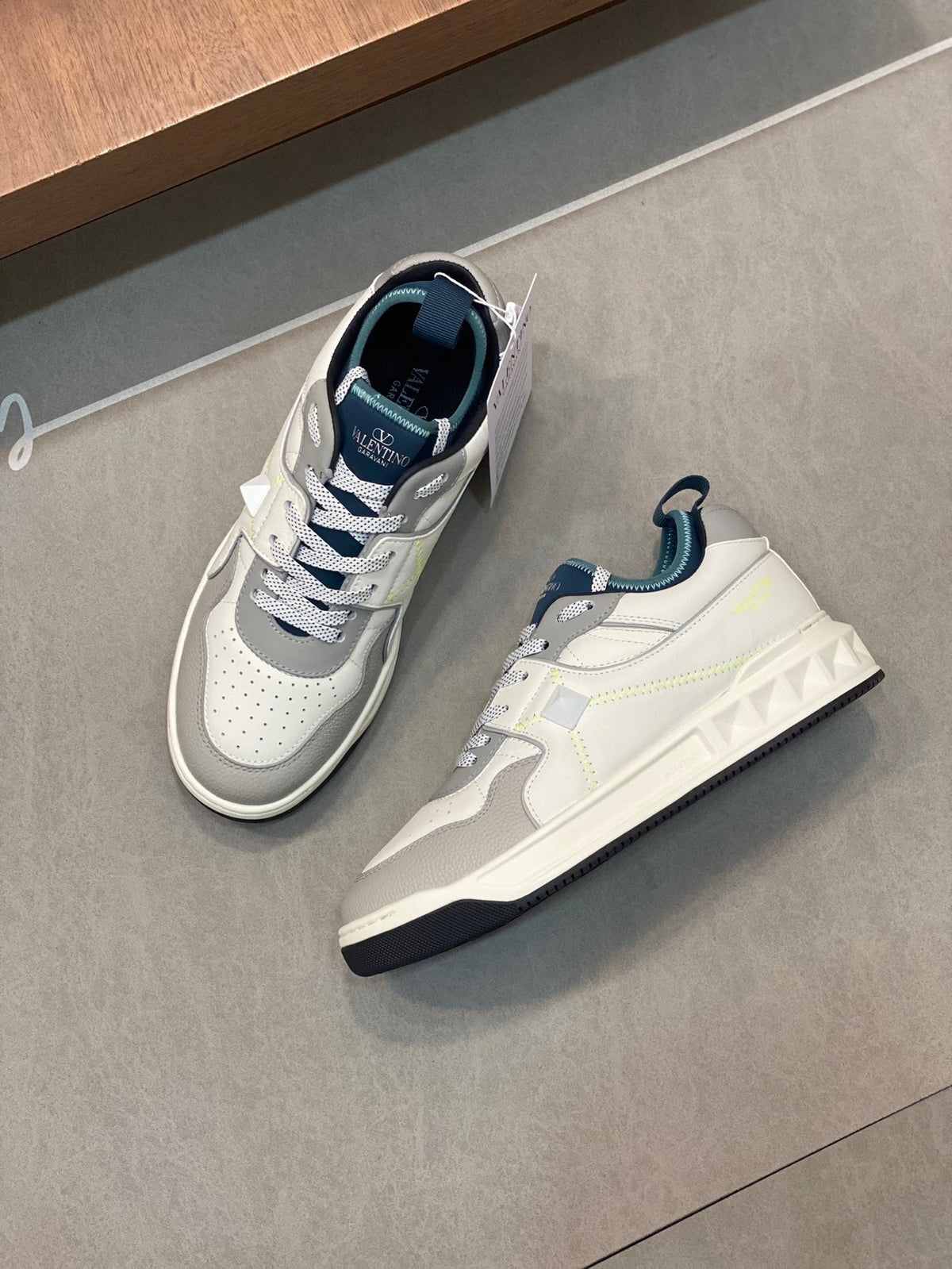 Cream Leather Colourblock Runner - Men's