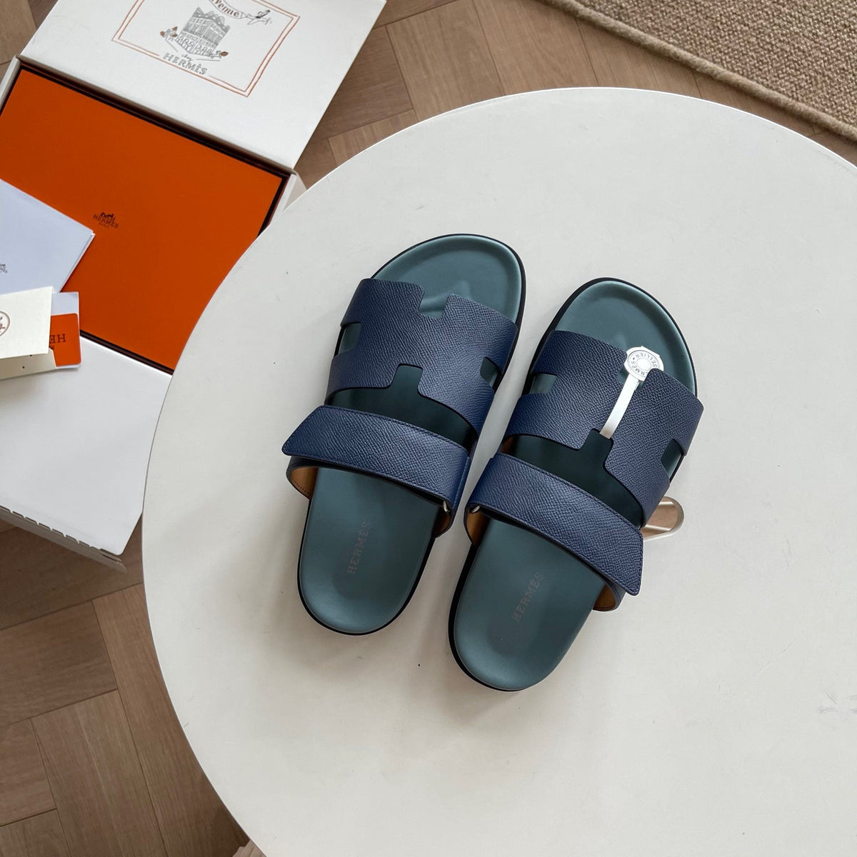 Multicolour Slides