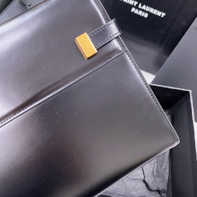 Manhattan Shoulder Bag