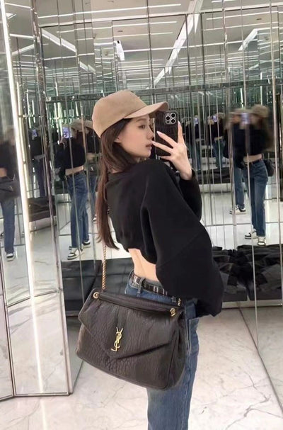 Niki Medium Shoulder Bag