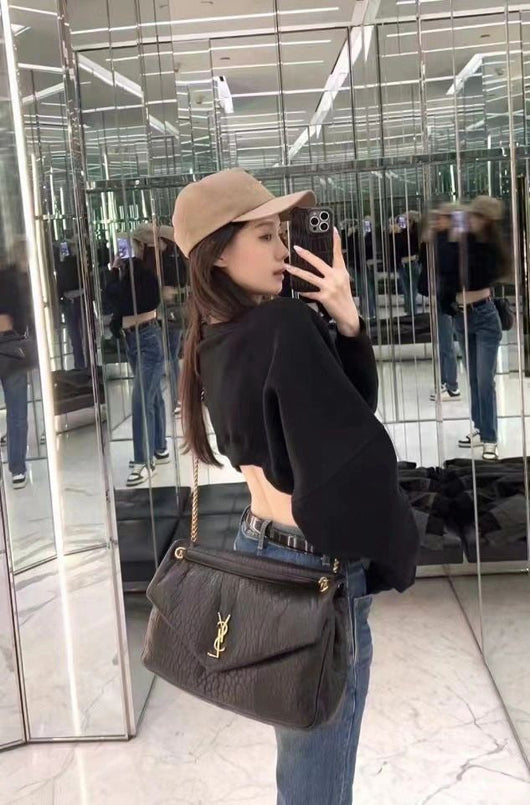 Niki Medium Shoulder Bag