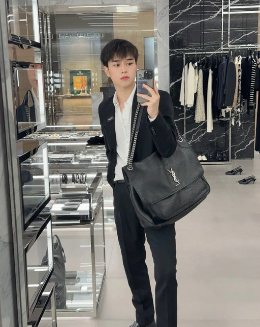 Niki Grained Shoulder Bag