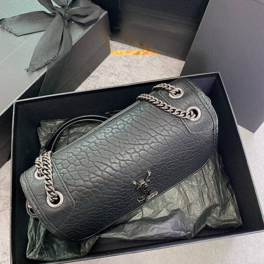 Niki Grained Shoulder Bag