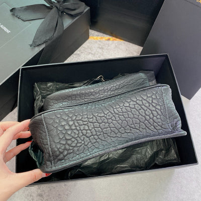Niki Grained Shoulder Bag