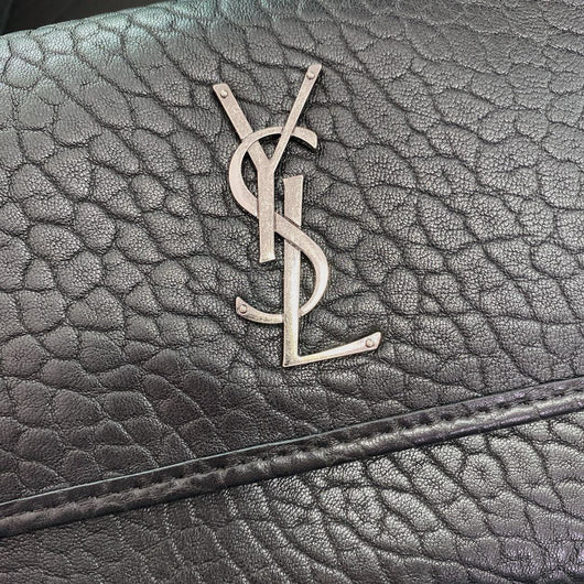 Niki Grained Shoulder Bag