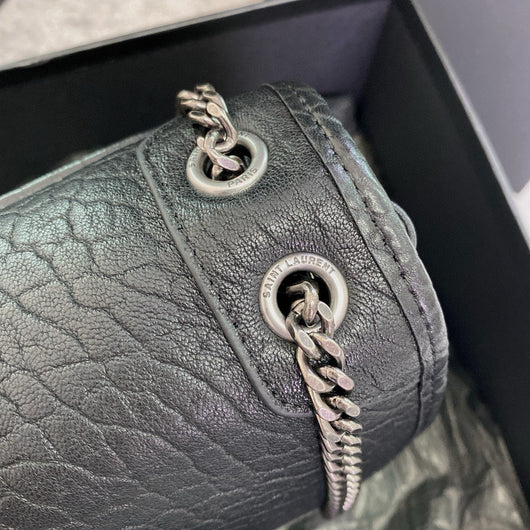 Niki Grained Shoulder Bag