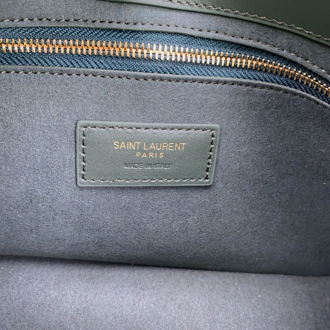 Black and White Shoulder Bag