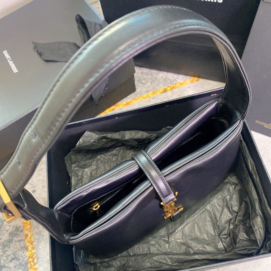 Le 5 a 7 Shoulder Bag