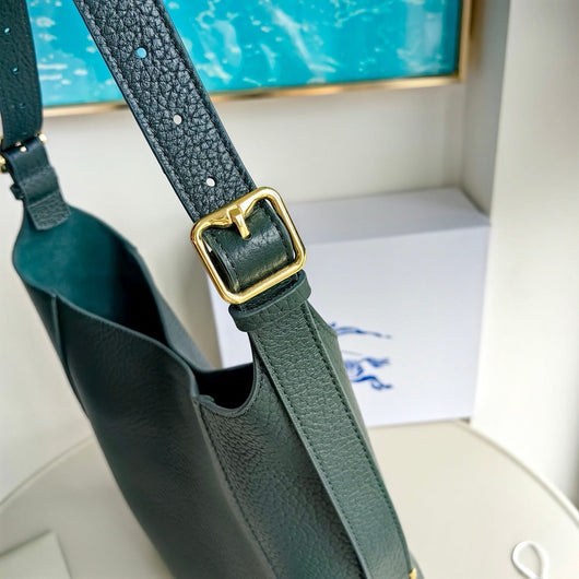 Black and Green Shoulder Bag