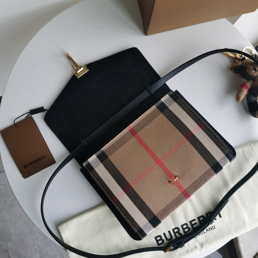 Multicolour Clutch