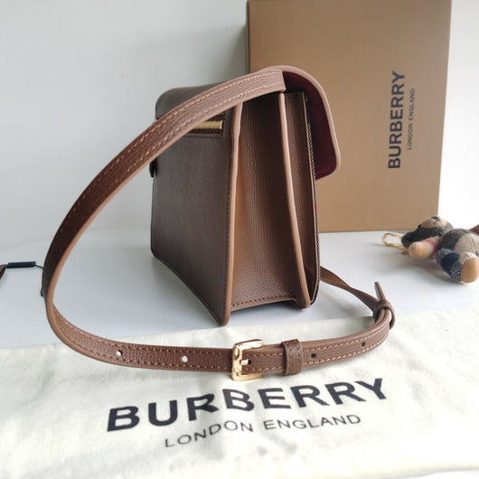 Multicolour Clutch