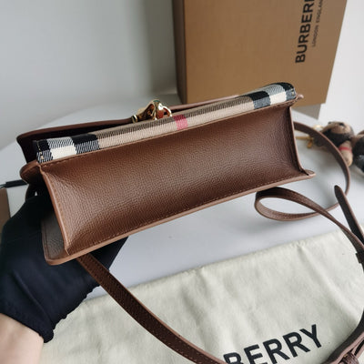 Multicolour Clutch