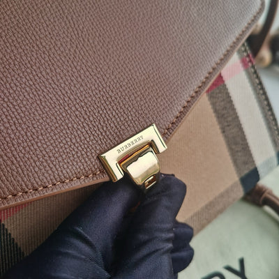 Multicolour Clutch