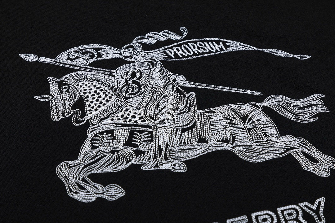 Black Cotton Knight Print Crewneck - Men's