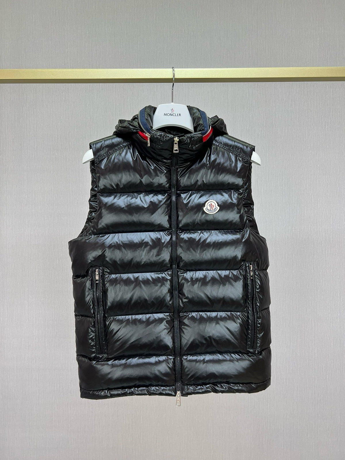 Black Nylon Contrast Collar Gilet - Men's