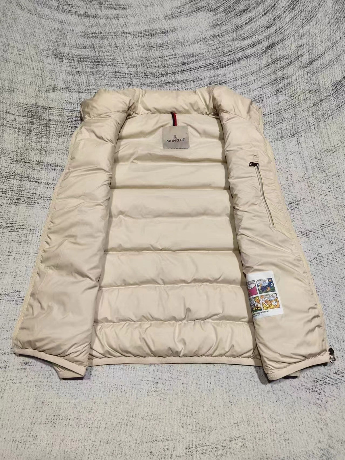 Cream Nylon Lightweight Gilet - Men's