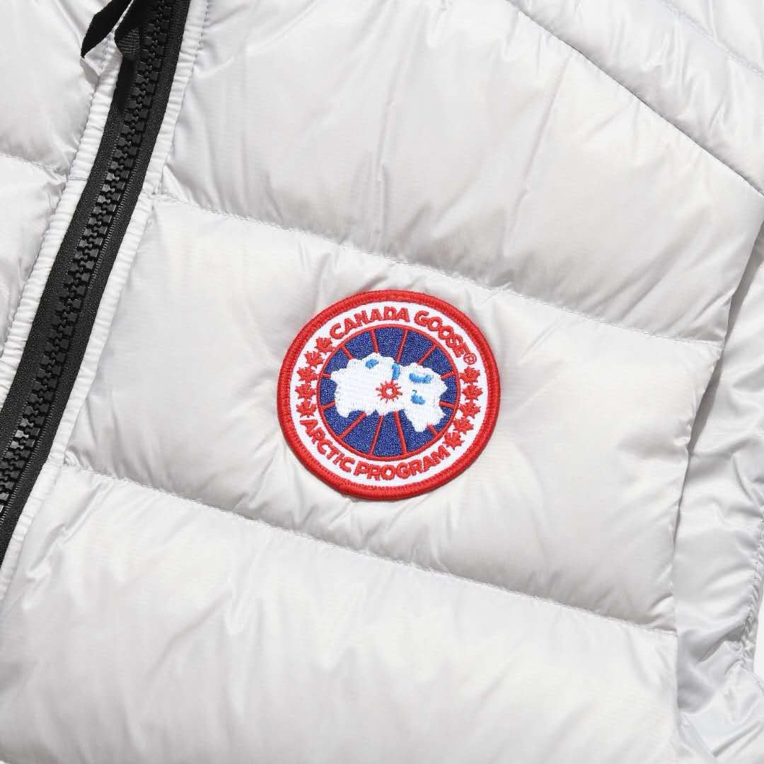 Black Nylon Logo Patch Gilet - Men's