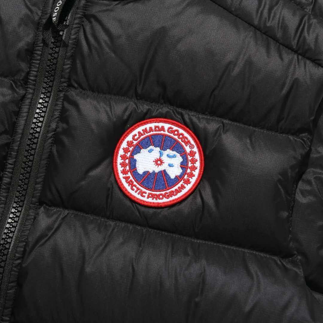 Black Nylon Logo Patch Gilet - Men's
