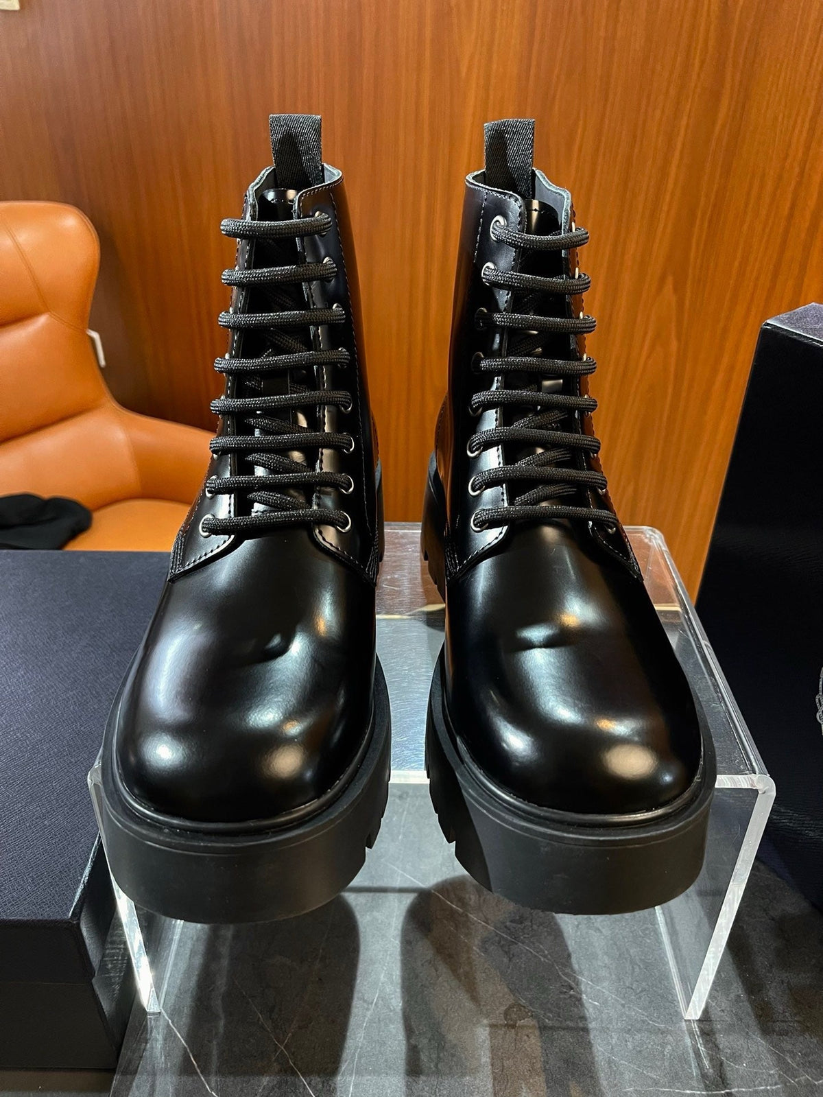 Black Leather Pouch Combat Boot - Men's
