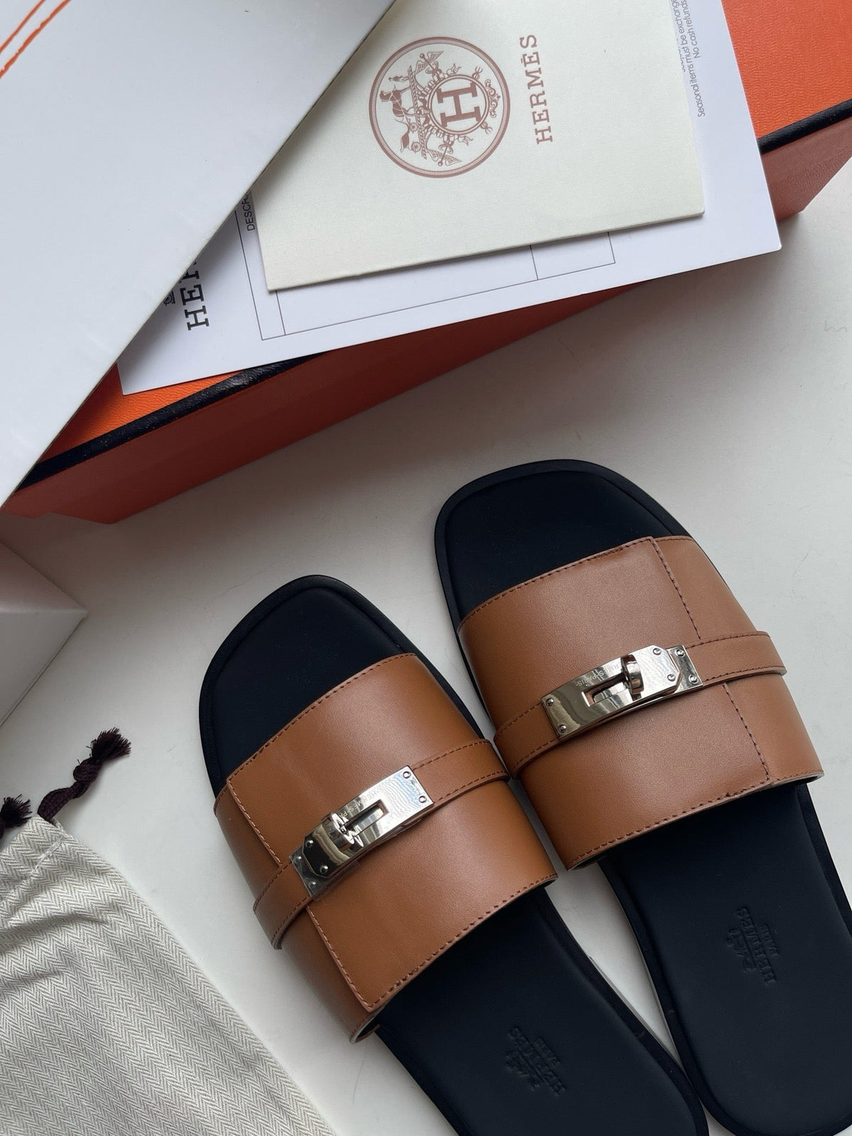 Camel Leather Buckle Single Band - Men's