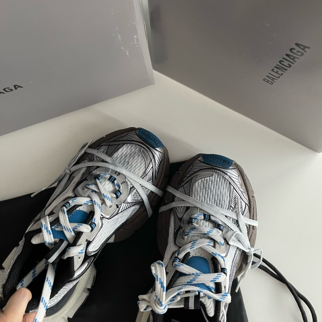 Caged Panel Runner Blue Sneakers