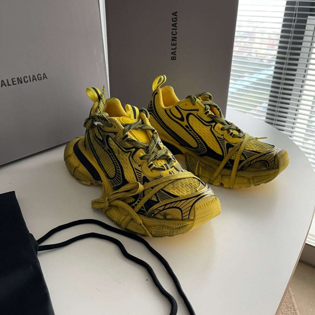 Caged Panel Runner Yellow Sneakers