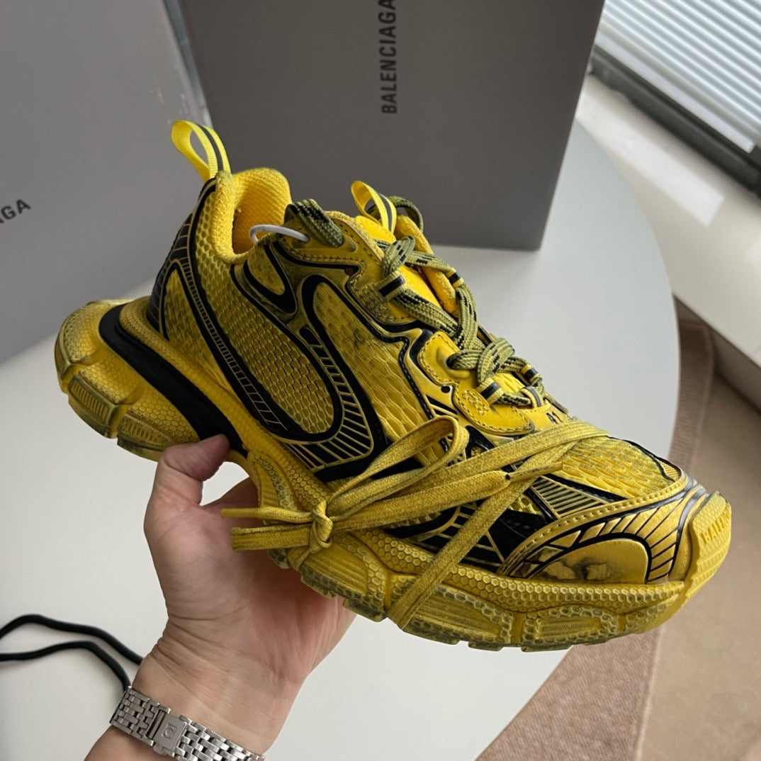 Caged Panel Runner Yellow Sneakers