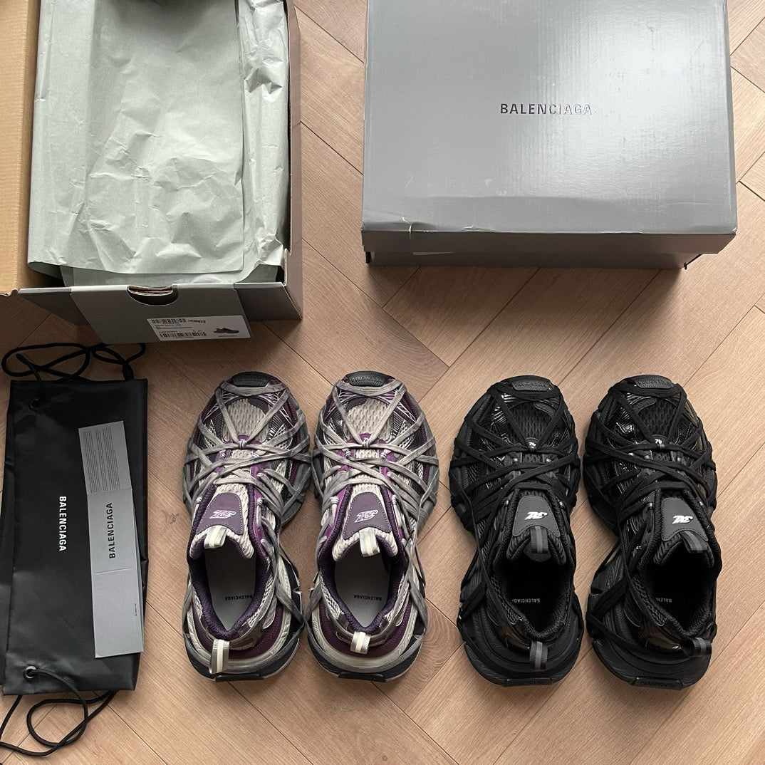 Caged Panel Runner Black Sneakers