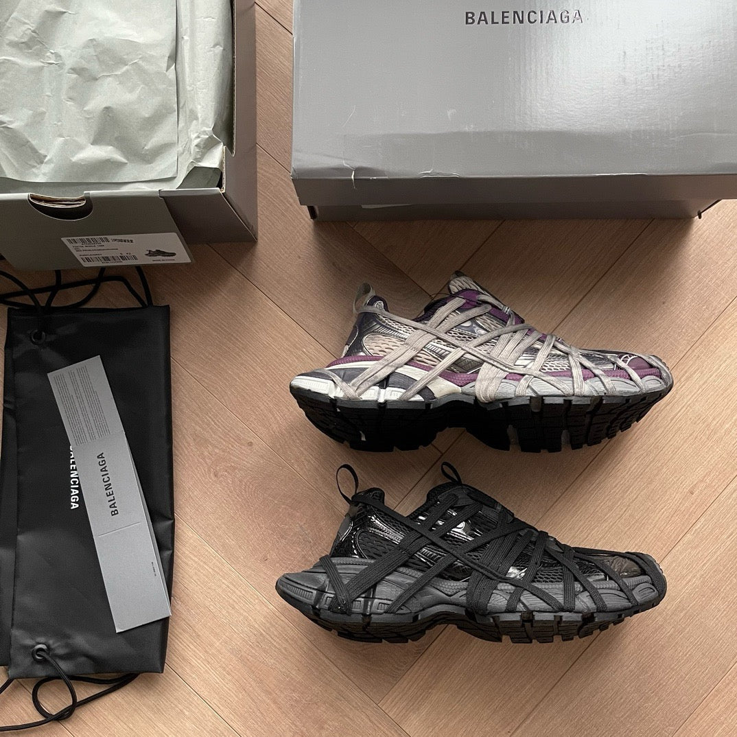 Caged Panel Runner Black Sneakers