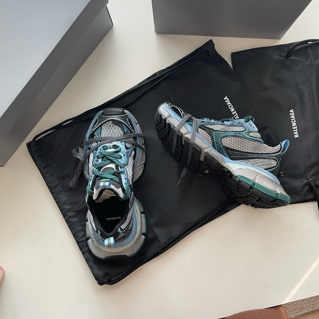 Caged Panel Runner Sneakers