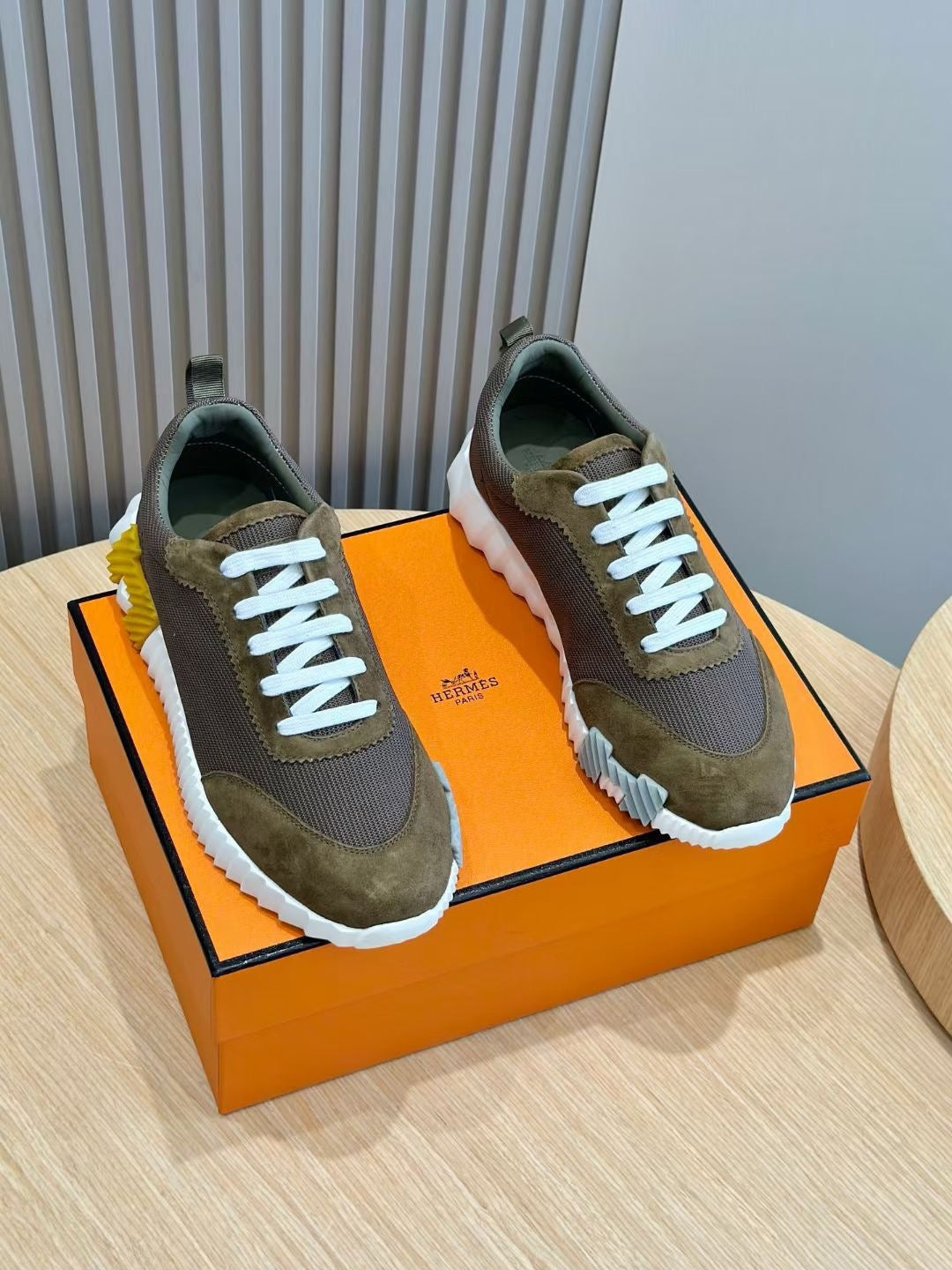 Olive Suede Colourblock Runner - Men's